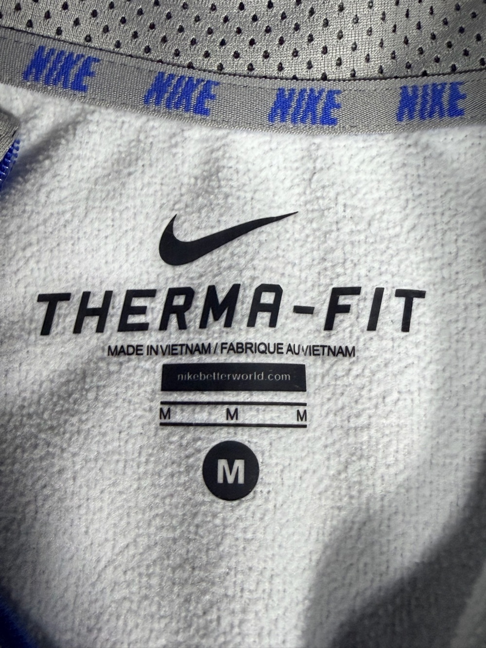 Nike Gray Quarter-Zip Therma-Fit Performance Pullover with Blue Stripes | Medium - Picture 5 of 6